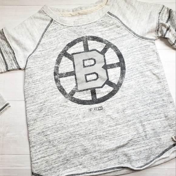 NHL Tops - NHL Boston Bruins Raw Edge Raglan Sweatshirt